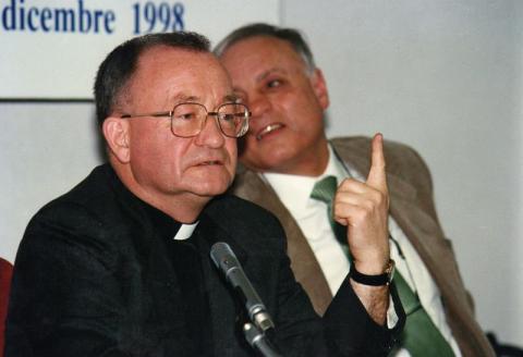 img044.jpg