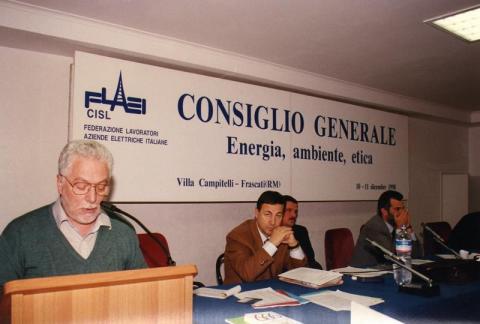 img048.jpg