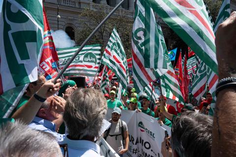 CISL-Manifestazione E-distribuzione - 068.jpg