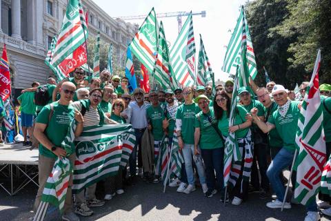 CISL-Manifestazione E-distribuzione - 087.jpg