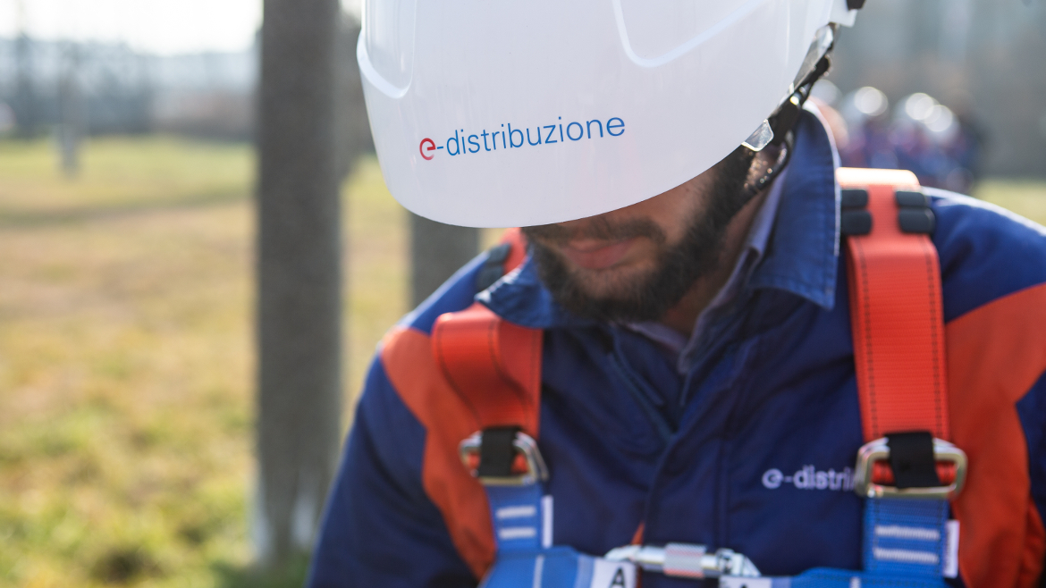 Enel e-distribuzione: sottoscritti importanti accordi con l'Azienda: oltre l'orario c'è di più!